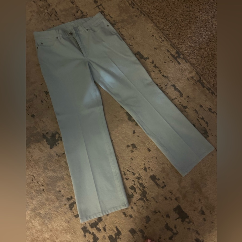 Escada pants. Excellent condition. Size 40. Color surf.